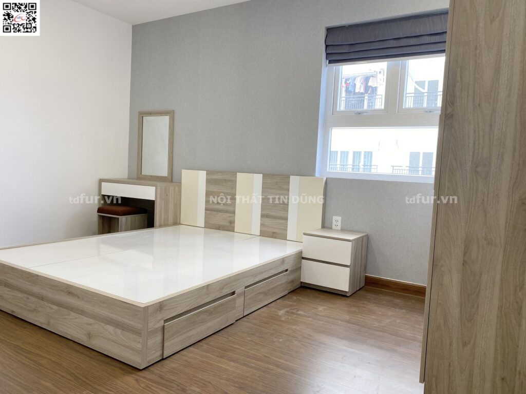 Richmond City – Trắng sáng tối giản