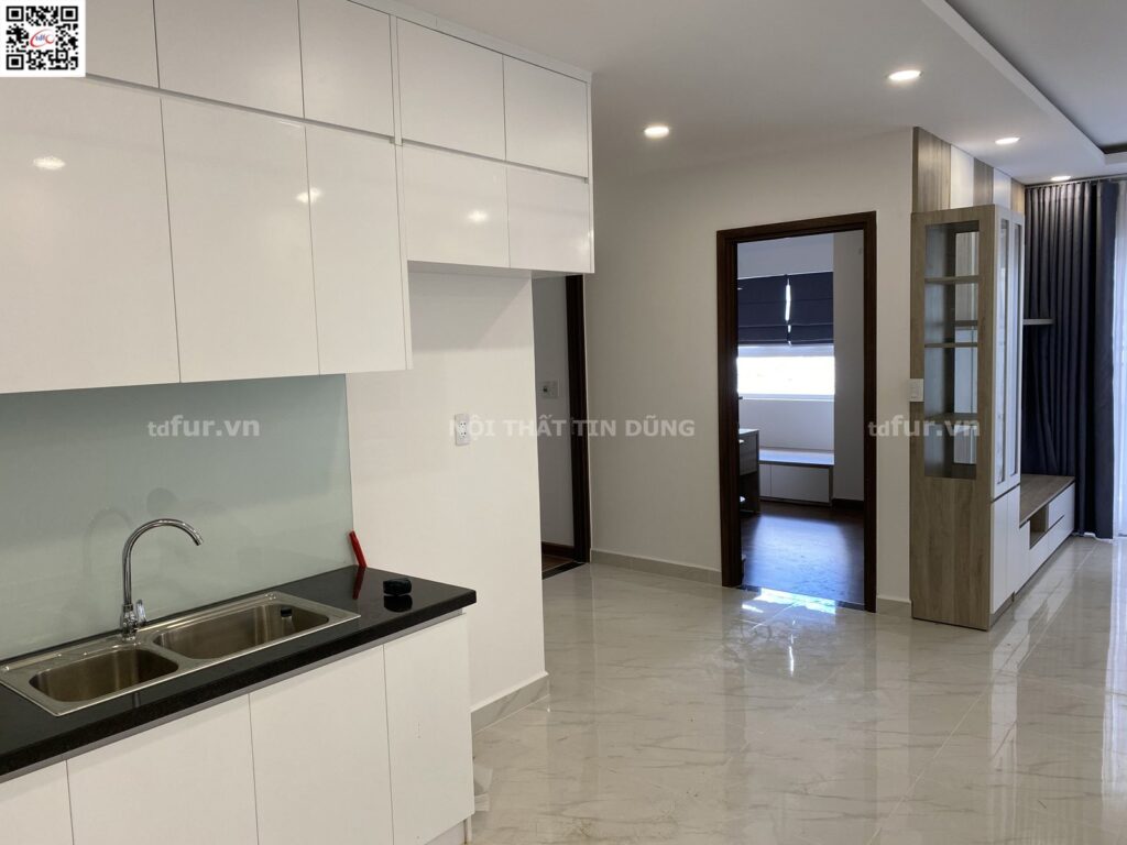 Richmond City – Trắng sáng tối giản