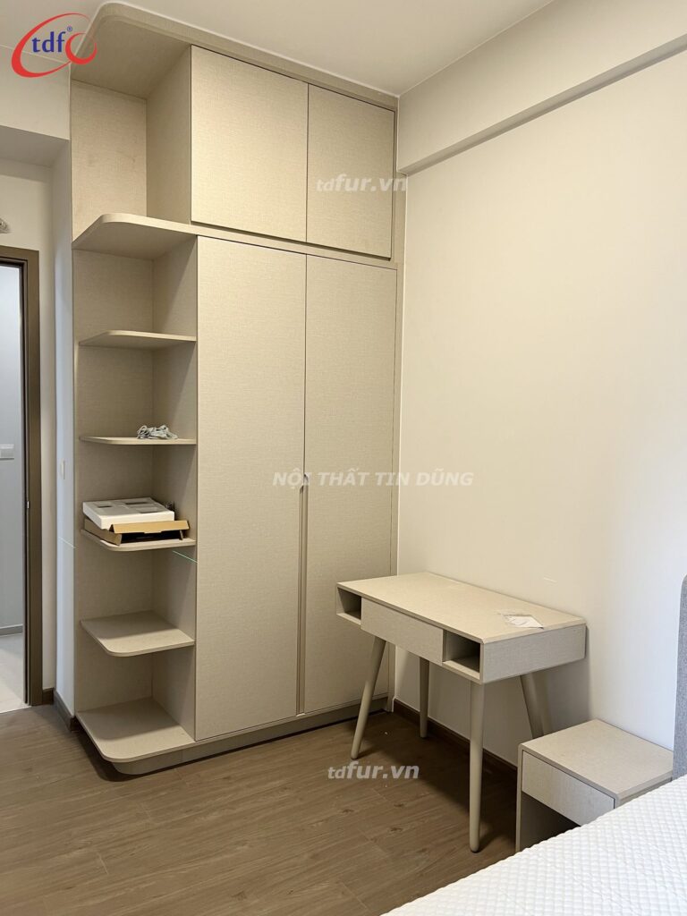 West Gate Park – Ghi be nhẹ nhàng và sofa cam