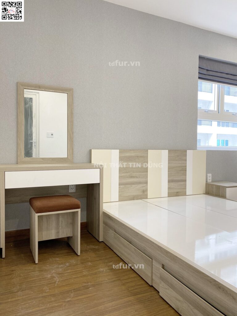 Richmond City – Trắng sáng tối giản