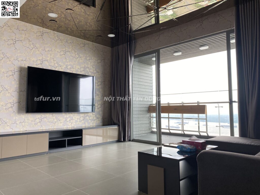 Sky89 – Đảo bếp đá và tông ghi nâu